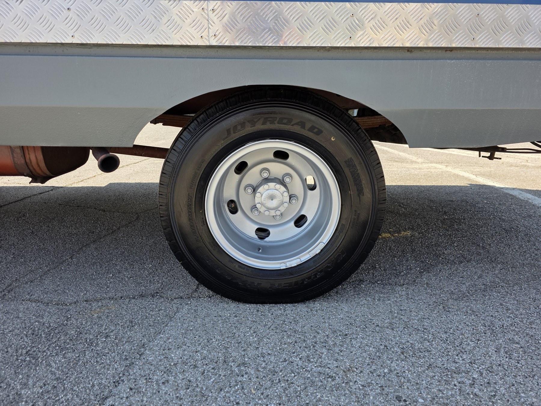 Alfa Romeo AR8 4x4 — Ruota posteriore