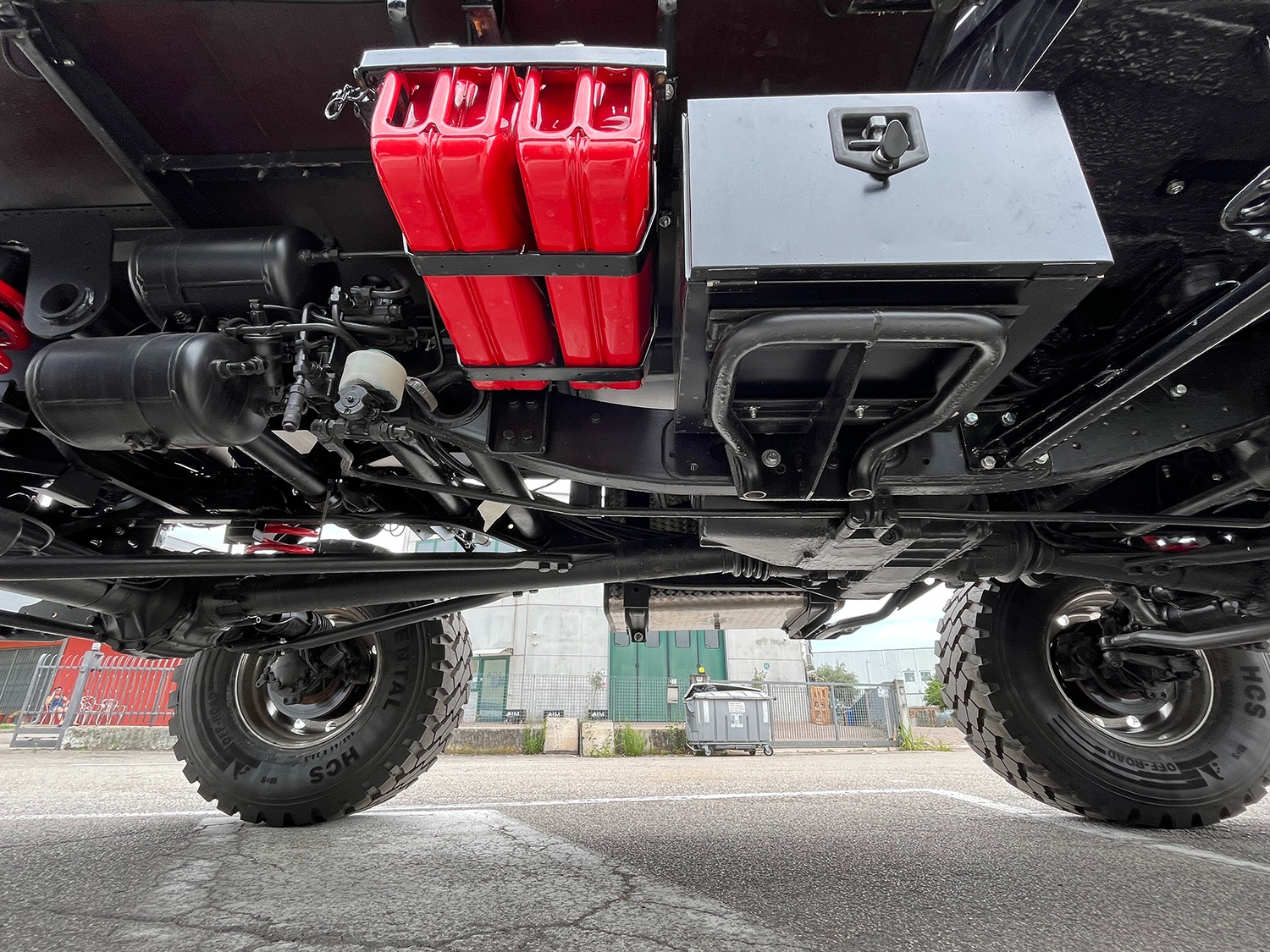 Telaio e impianti restaurati dell’Unimog